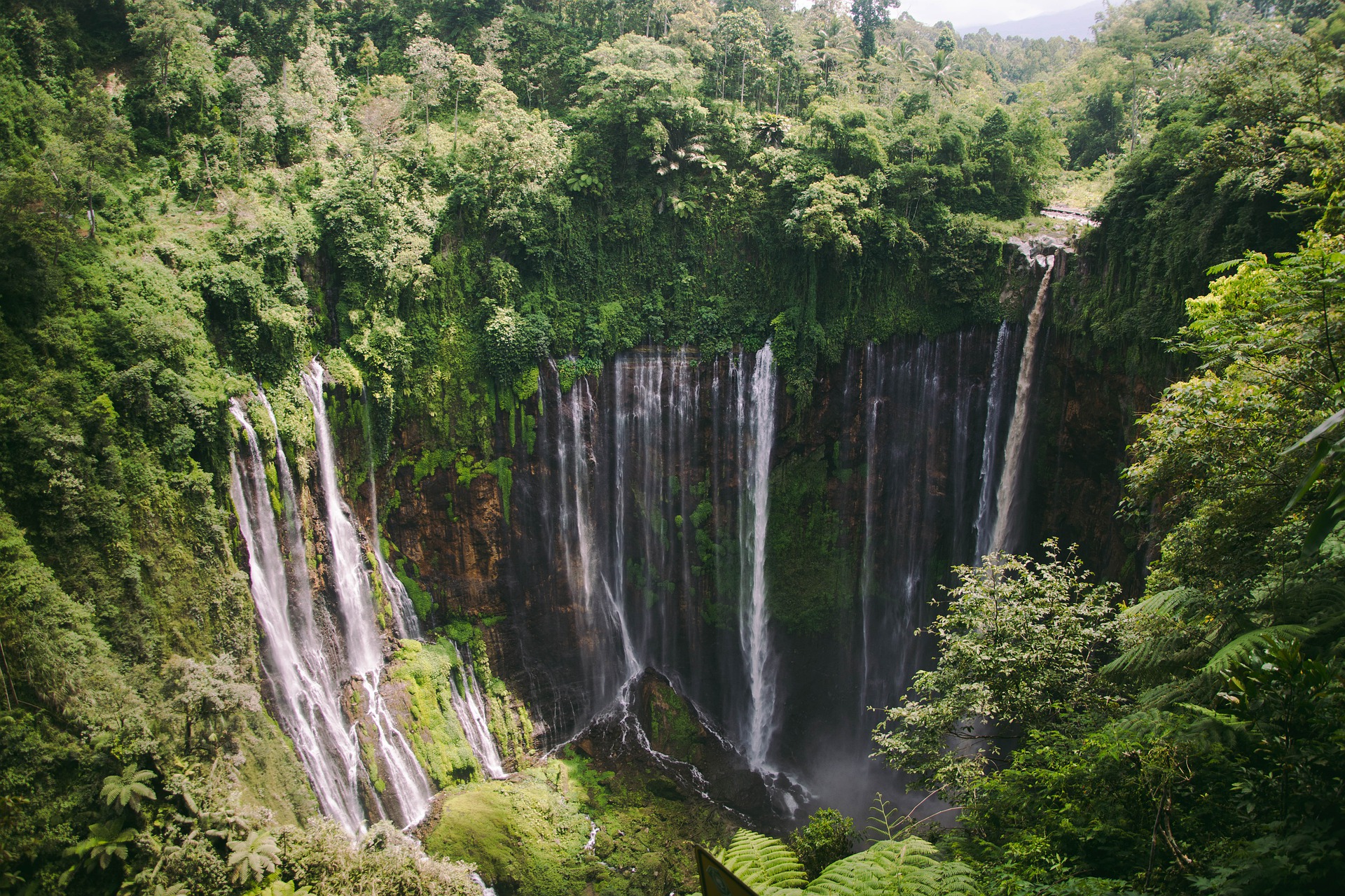 Tumpak Sewu